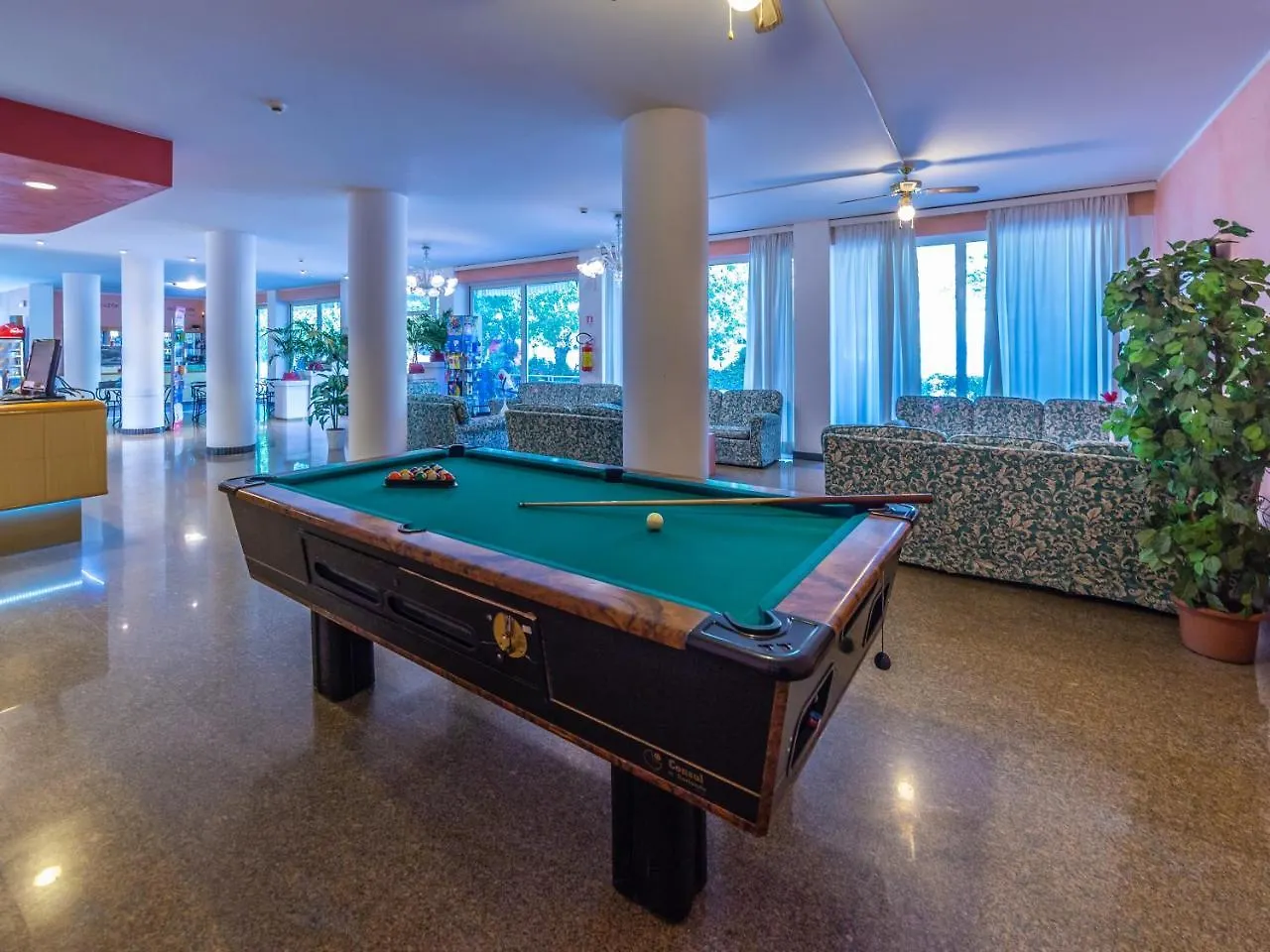 ***  Hotel Beverly Rimini Italy